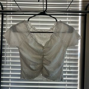 White xs scrunch shirt